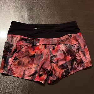 Lululemon Low-Rise Speed Up Short 4”